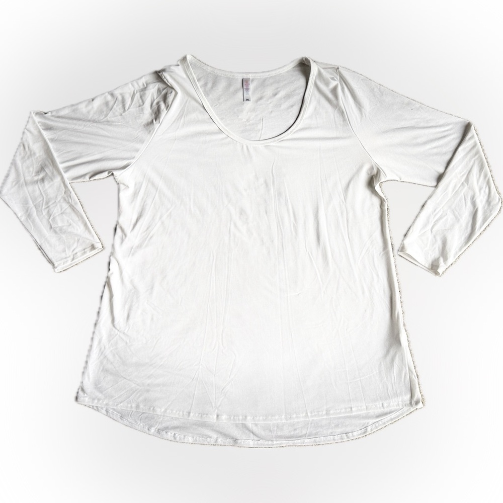 LuLaRoe White Lynnae Women's Top